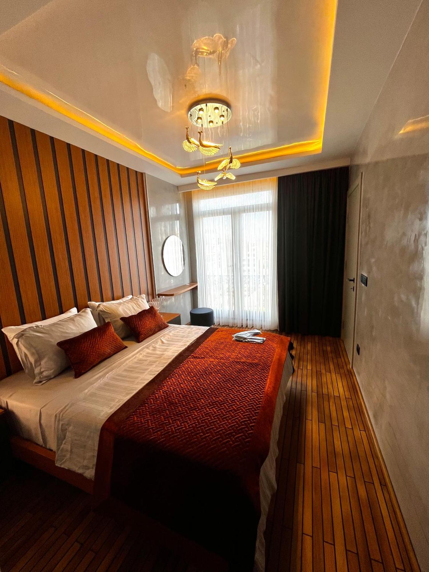 Sabiha Gokcen Hotel Istanbul Houses Exterior photo